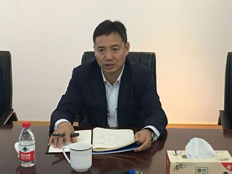 政協(xié)姜國法副主席主持座談會.jpg 政協(xié)姜國法副主席主持座談會.jpg