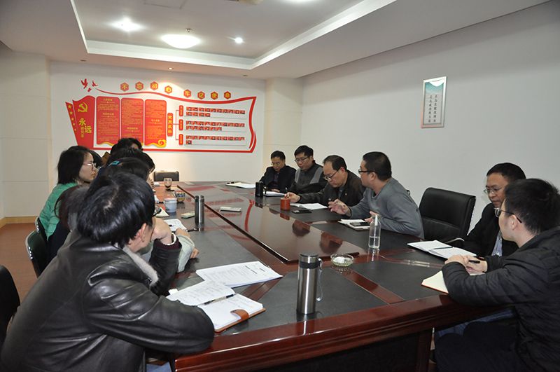 分組討論700X471.jpg 分組討論700X471.jpg